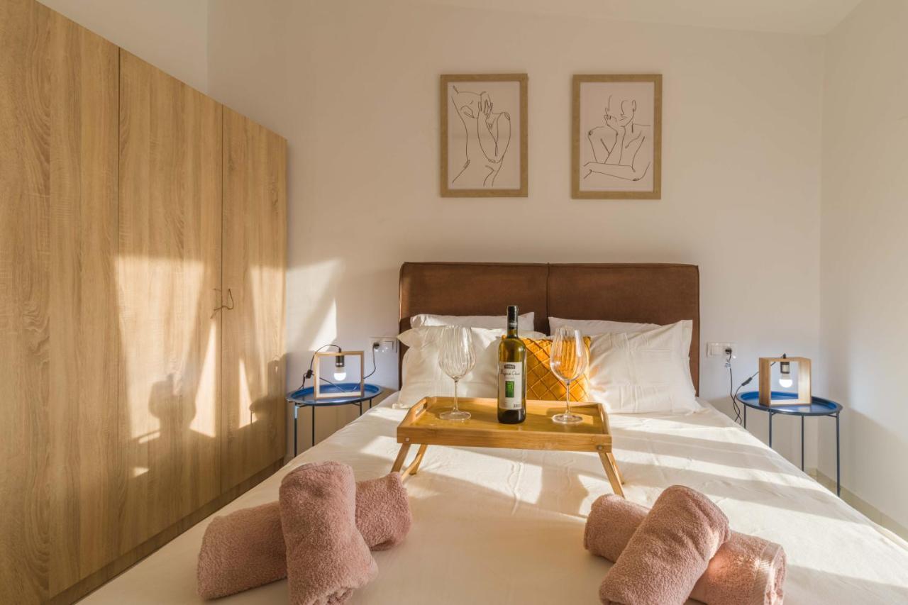 Seaside Serenity Suite In Loutra Kato Almirí Exterior foto
